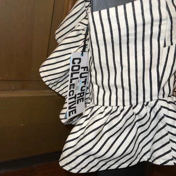 NWT Future Collective Black White Striped One-Shoulder Ruffle Top Size S - Picture 6 of 12